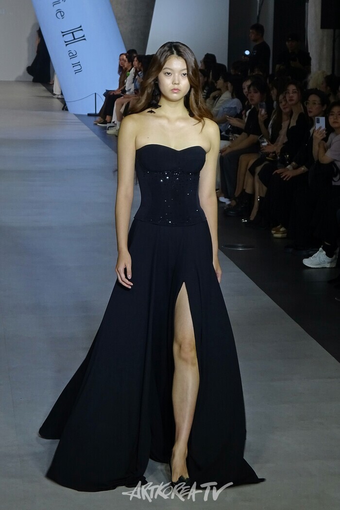 24FW-25SS 하이서울패션쇼 란제리한