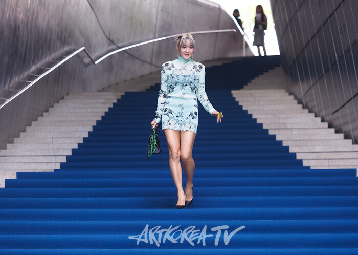 '2025 SS 서울패션위크' 곽현주 디자이너 곽현주 컬렉션 포토월 행사(바다) 2024.09.07 사진 ⓒ아트코리아방송 이용선 기자