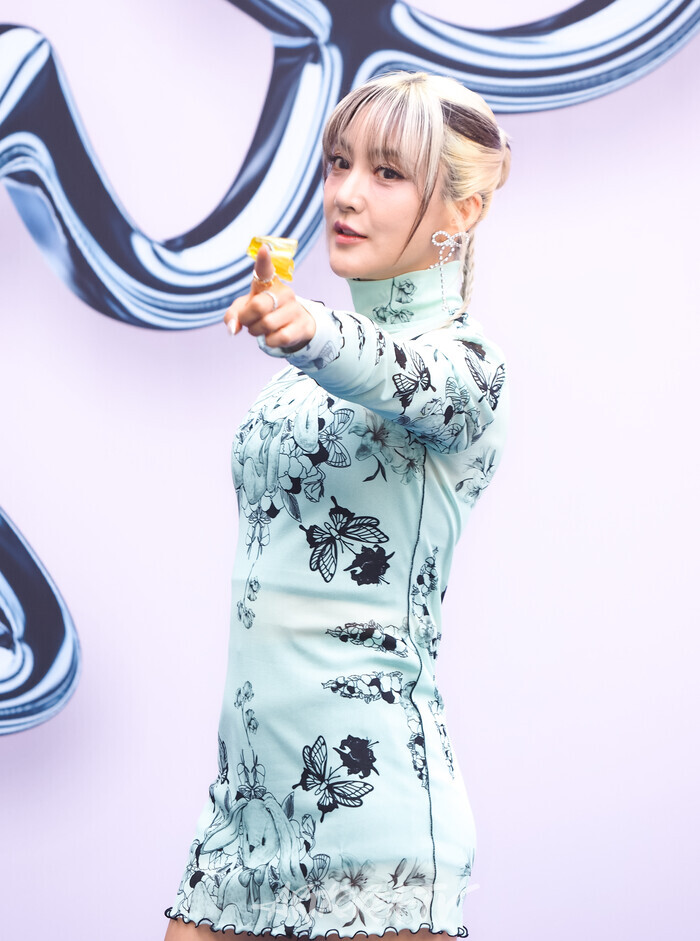 '2025 SS 서울패션위크' 곽현주 디자이너 곽현주 컬렉션 포토월 행사(바다) 2024.09.07 사진 ⓒ아트코리아방송 이용선 기자