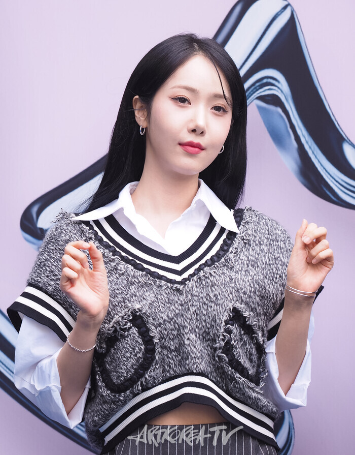 '2025 SS 서울패션위크' 곽현주 디자이너 곽현주 컬렉션 포토월 행사(비비지 신비) 2024.09.07 사진 ⓒ아트코리아방송 이용선 기자