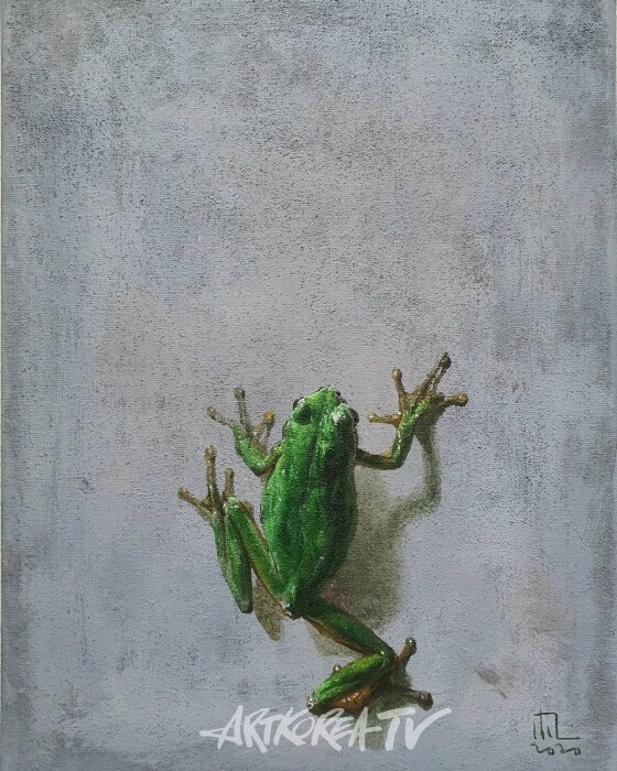 가즈아~!억수비 내리는날까마득 담벼락에쬐그만 청개구리 끙끙 기어오르네우르르 쾅쾅 비바람 몰아쳐도찰싹 드러붙어한 발짝 한 발짝세상을오르는 거야으쌰으쌰가즈아~~~!!!글-그림  이목을