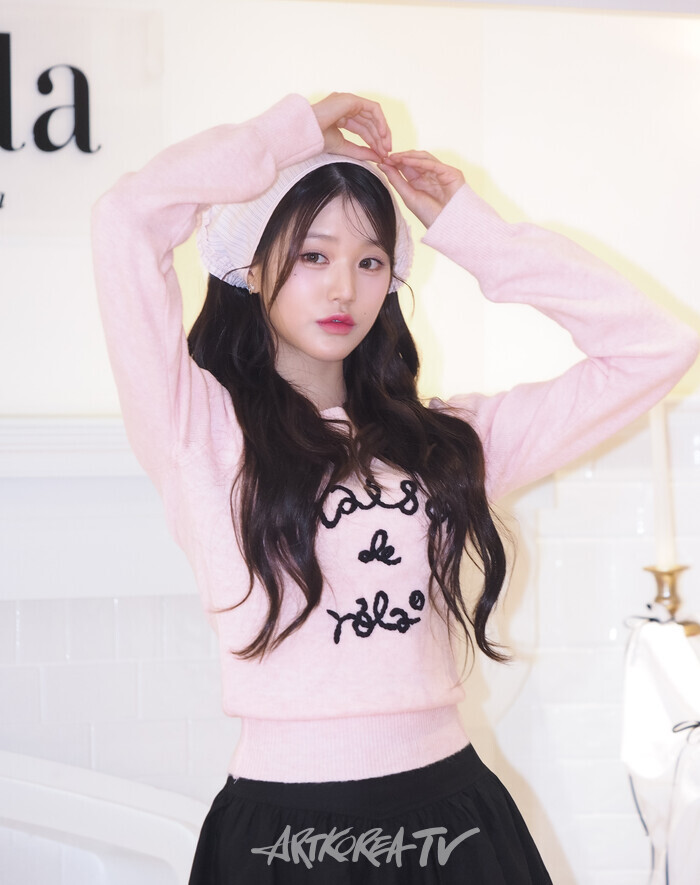 로라로라 플래그십스토어 한남점 오픈기념 포토월 행사(아이브 장원영) 2024.09.26 사진 ⓒ아트코리아방송 이용선 기자