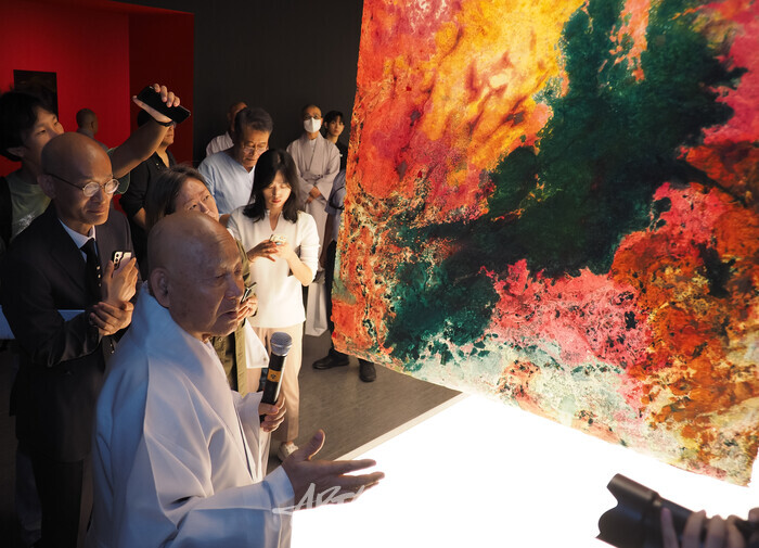 '성파 선예禪藝 특별전 - COSMOS'. 2024.09.27 사진 ⓒ아트코리아방송 이용선 기자