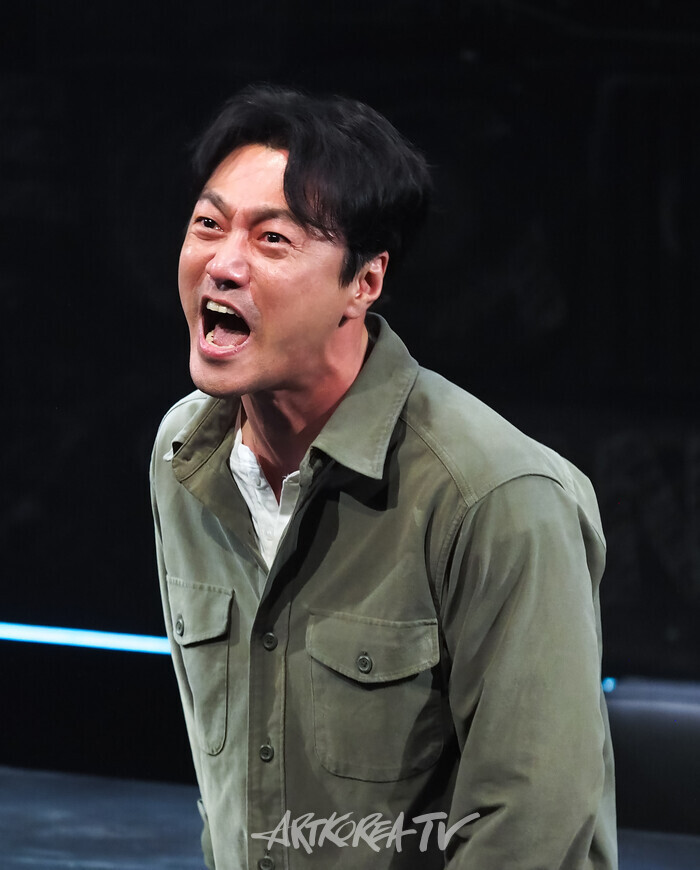 연극 '킬롤로지' 프레스콜(알란 역의 최영준). 2024.10.02 사진 ⓒ아트코리아방송 이용선 기자