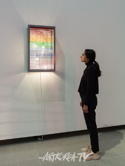 《양혜규: 윤년》 전시전경영국 런던 헤이워드 갤러리, 2024사진: Mark BlowerCourtesy of the artist and the Hayward Gallery이미지 제공: 국제갤러리