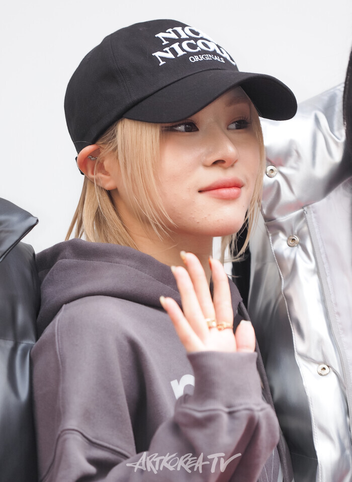 ​닉앤니콜 명동 플래그십스토어 그랜드 오픈 포토월 행사(베베) 2024.10.11 사진 ⓒ아트코리아방송 이용선 기자​