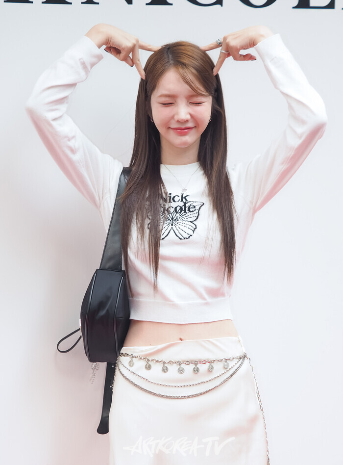 ​닉앤니콜 명동 플래그십스토어 그랜드 오픈 포토월 행사(수스) 2024.10.11 사진 ⓒ아트코리아방송 이용선 기자​