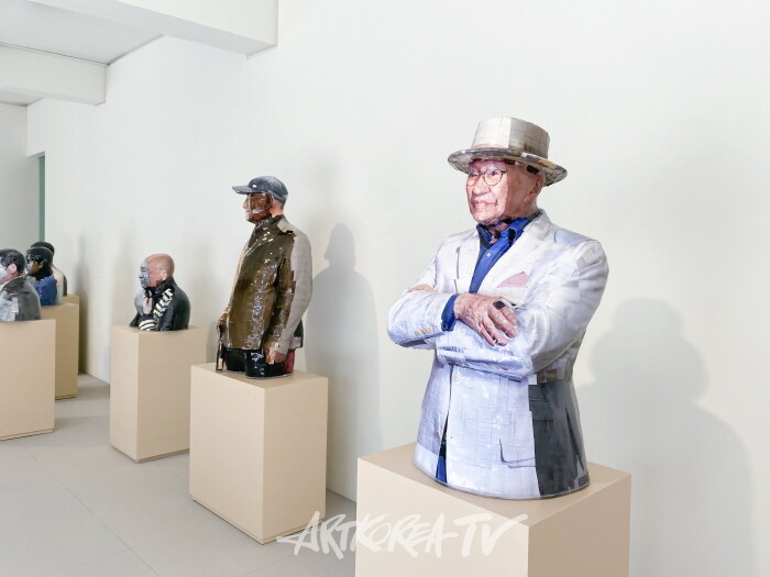 '권오상 데오도란트 조각'전