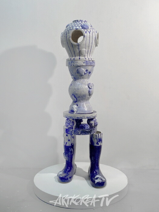 frogman, 45x110x38, ceramic, 2024