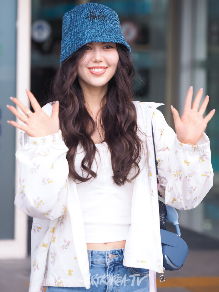 올리비아 마쉬 인천국제공항 출국 장면. 2024 10.13 사진 ⓒ아트코리아방송 이용선 기자
