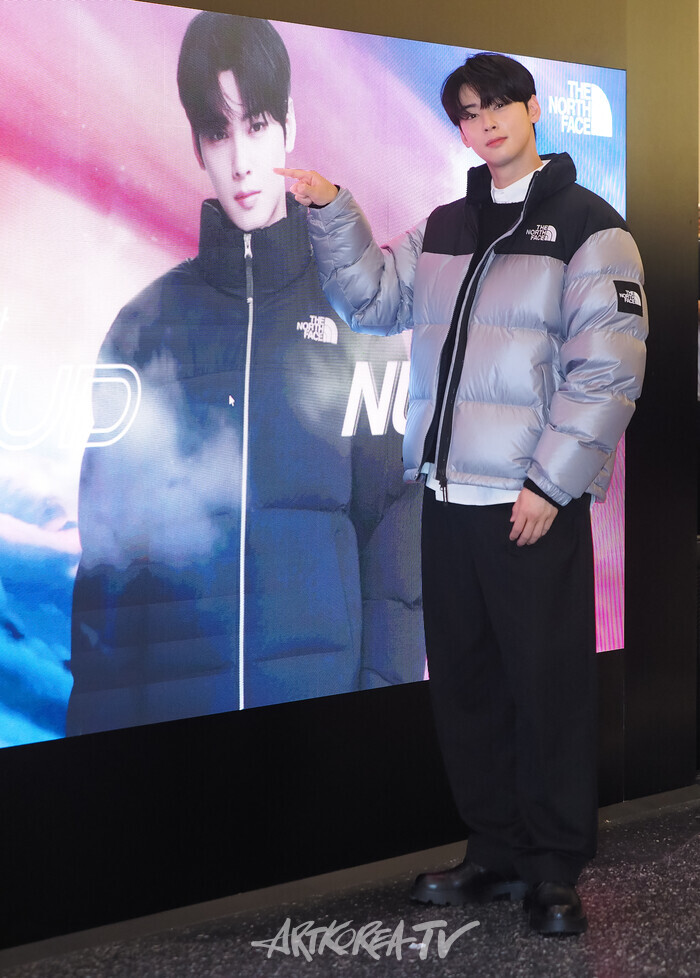 노스페이스 부산광역시 해운대구 신세계백화점 센텀시티점 눕시 24(NUPTSE 24) 팝업스토어 오픈 기념 행사(차은우) 2024.10.25 사진 ⓒ아트코리아방송 이용선 기자​