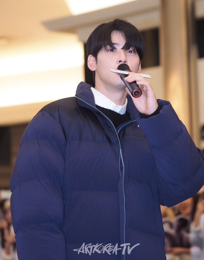 노스페이스 부산광역시 해운대구 신세계백화점 센텀시티점 눕시 24(NUPTSE 24) 팝업스토어 오픈 기념 행사(차은우) 2024.10.25 사진 ⓒ아트코리아방송 이용선 기자​