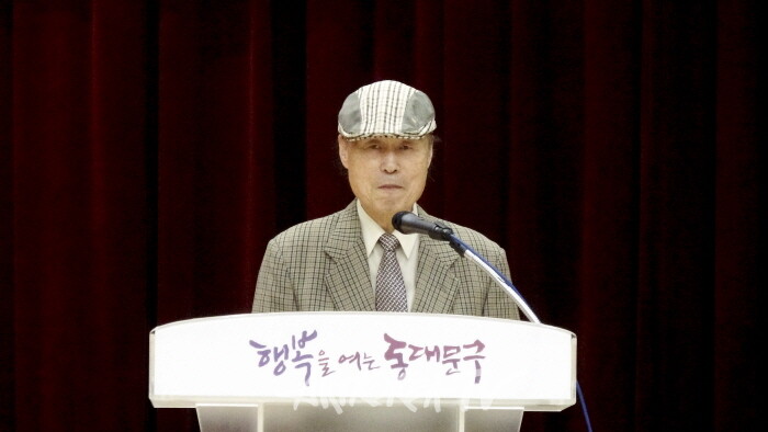 제12회 아트챌린저 신진작가 공모전 시상식-박명인 미술평론가 축사