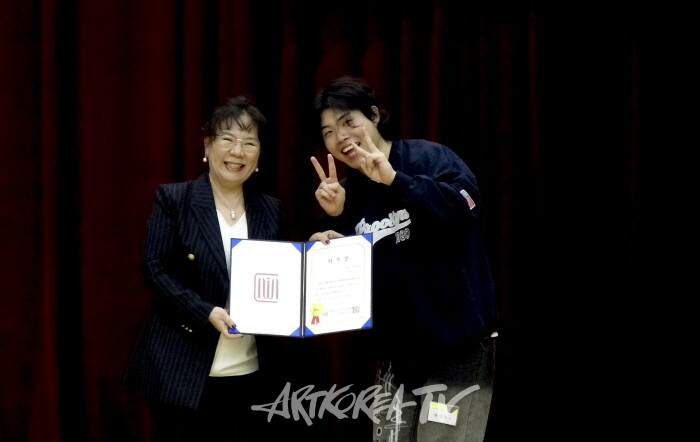 제12회 아트챌린저 신진작가 공모전 시상식-변태원 재능기부이사 위촉식