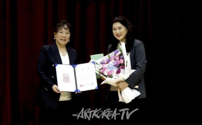 제12회 아트챌린저 신진작가 공모전 시상식-조선화 작가 우수상 수상