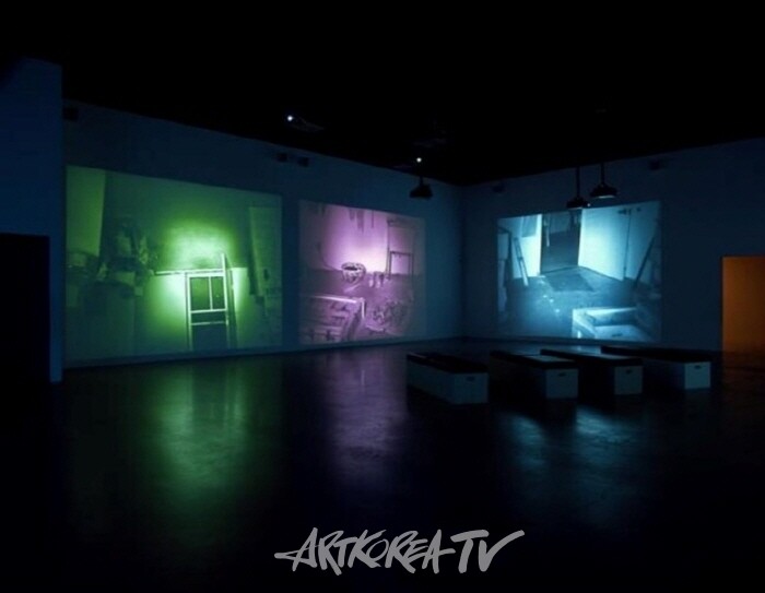 BRUCE NAUMAN-기계의 시간 안에서 브루스 노먼