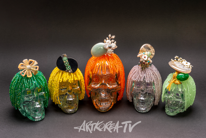 해골 보석설치미술전 '삶과 죽음 그리고 환희'