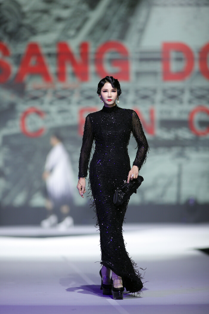 모델 진태리, 디자이너 천상두의 ‘이노센스’ 2024 F/W 컬렉션에 참여