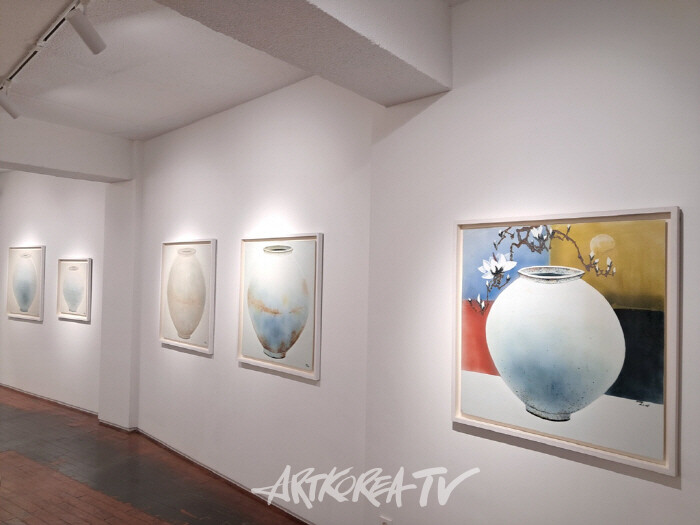 오만철 초대전, 달항아리의 우아한 매력 'Signature 1330°'