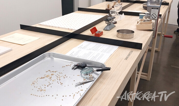 실라스 퐁 개인전 'SAD 예술가직업훈련학교, 빵학과' 전시 풍경