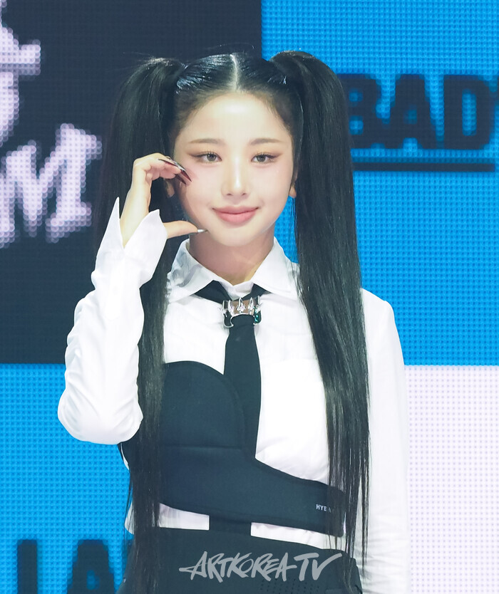 배드빌런 디지털 싱글 '숨'(ZOOM) 발매 기념 쇼케이스(클로이 영). 2024.11.19 사진 ⓒ아트코리아방송 이용선 기자​