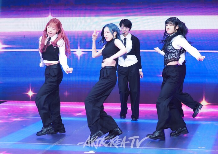 켈트나인(KELT9b / 민주, 해서, 루아, 채린, 의정) '언크러셔블'(UNCRUSHABLE) 발매 기념 쇼케이스. 2024.11 22 사진 ⓒ아트코리아방송 이용선 기자​