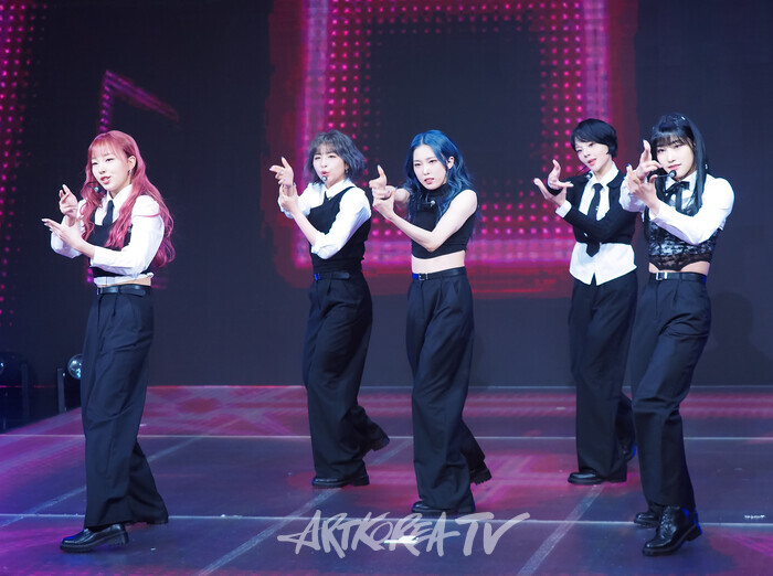 켈트나인(KELT9b / 민주, 해서, 루아, 채린, 의정) '언크러셔블'(UNCRUSHABLE) 발매 기념 쇼케이스. 2024.11 22 사진 ⓒ아트코리아방송 이용선 기자​