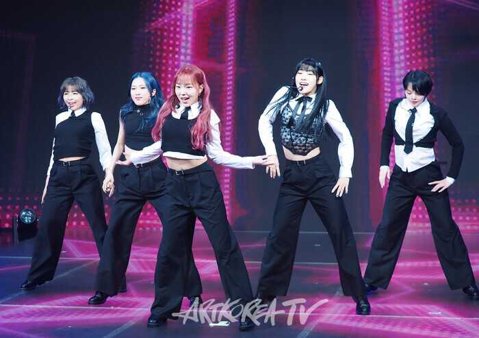 켈트나인(KELT9b / 민주, 해서, 루아, 채린, 의정) '언크러셔블'(UNCRUSHABLE) 발매 기념 쇼케이스. 2024.11 22 사진 ⓒ아트코리아방송 이용선 기자​