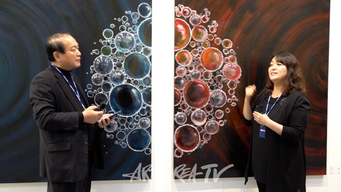 2024 인천아트쇼 '주명선-빛 안의 생명' 부스 개인전