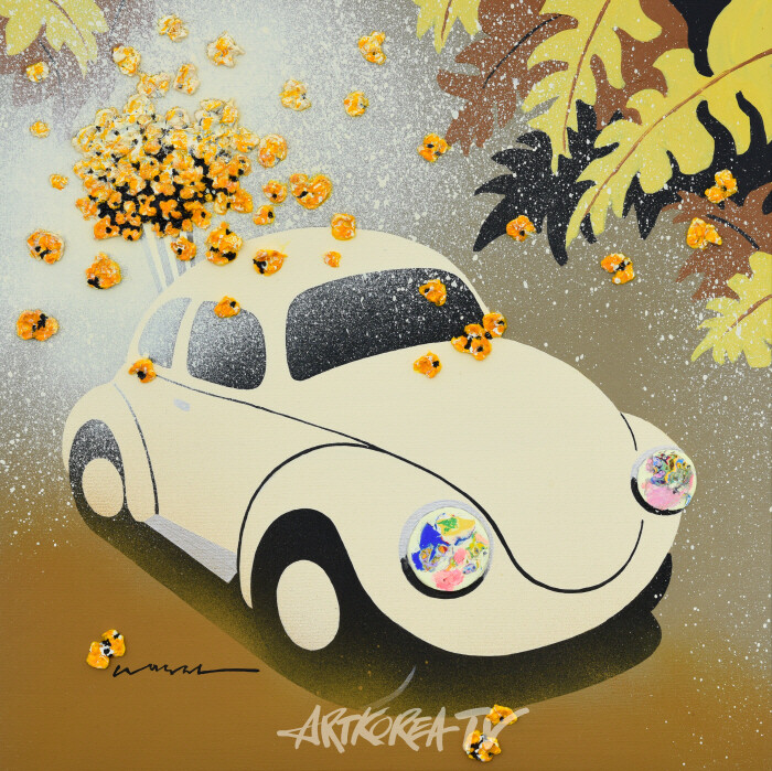 Fly_Fly_Acrylic_on_canvas_45.5x45.5cm_2024