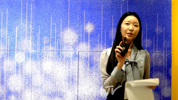 비채아트뮤지엄, 이유리 큐레이터 사회