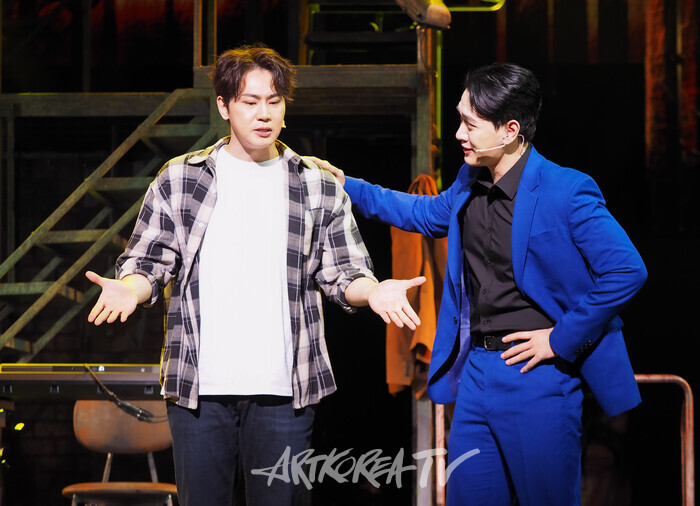 뮤지컬 '틱틱붐' 프레스콜 (존 역 장지후, 마이클 역 김대웅) 2024.11.20 사진 ⓒ아트코리아방송 이용선 기자​