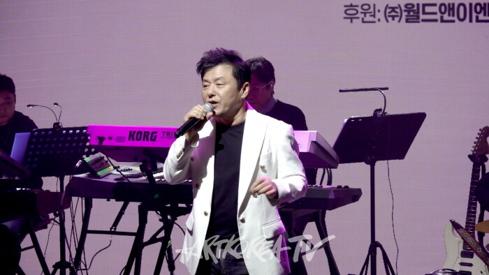 가수 구창모, 실험음악가 나가이 쇼코, 이태양 작가 합동공연