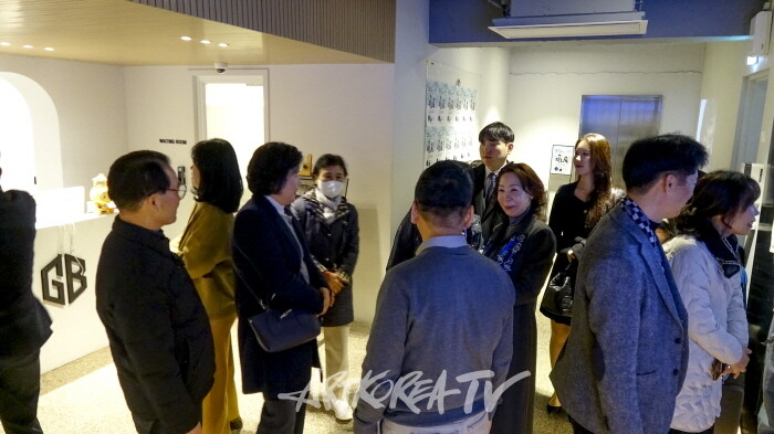 가수 구창모, 실험음악가 나가이 쇼코, 이태양 작가 합동공연