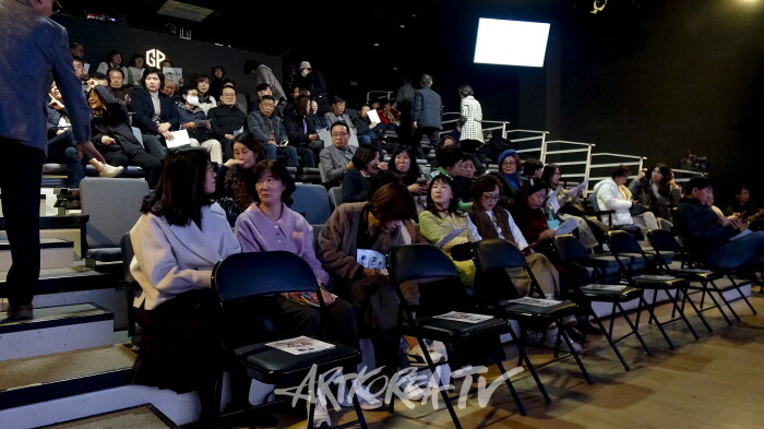 가수 구창모, 실험음악가 나가이 쇼코, 이태양 작가 합동공연