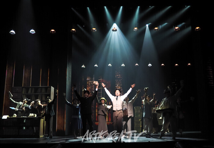 뮤지컬 '스윙 데이즈_암호명 A' 프레스콜. 2024.11.26 사진 ⓒ아트코리아방송 이용선 기자​