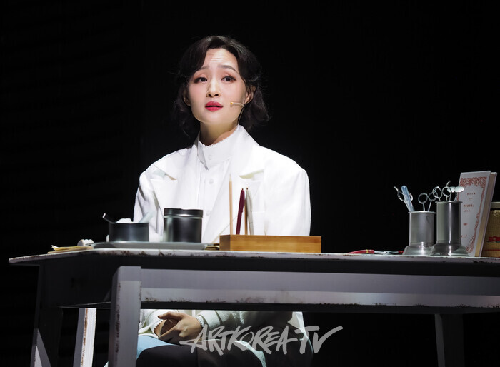 뮤지컬 '스윙 데이즈_암호명 A' 프레스콜. 2024.11.26 사진 ⓒ아트코리아방송 이용선 기자​