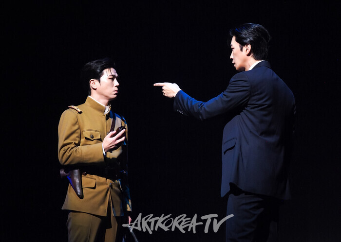 뮤지컬 '스윙 데이즈_암호명 A' 프레스콜. 2024.11.26 사진 ⓒ아트코리아방송 이용선 기자​