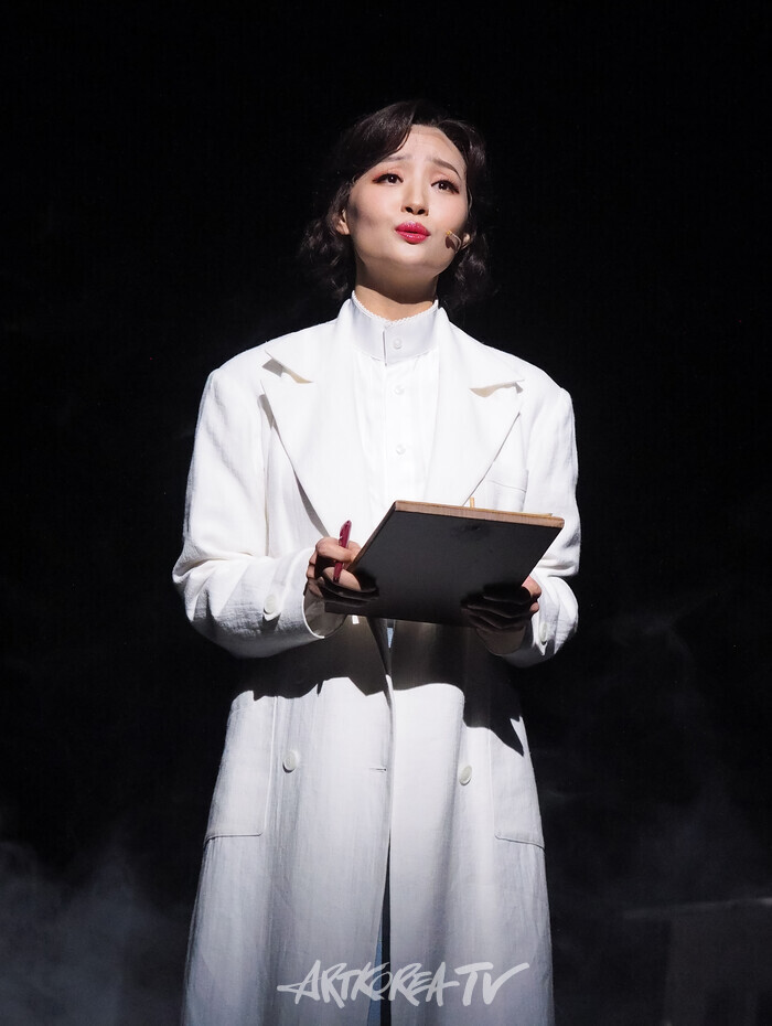 뮤지컬 '스윙 데이즈_암호명 A' 프레스콜. 2024.11.26 사진 ⓒ아트코리아방송 이용선 기자​