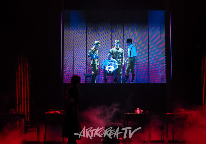 뮤지컬 '스윙 데이즈_암호명 A' 프레스콜. 2024.11.26 사진 ⓒ아트코리아방송 이용선 기자​