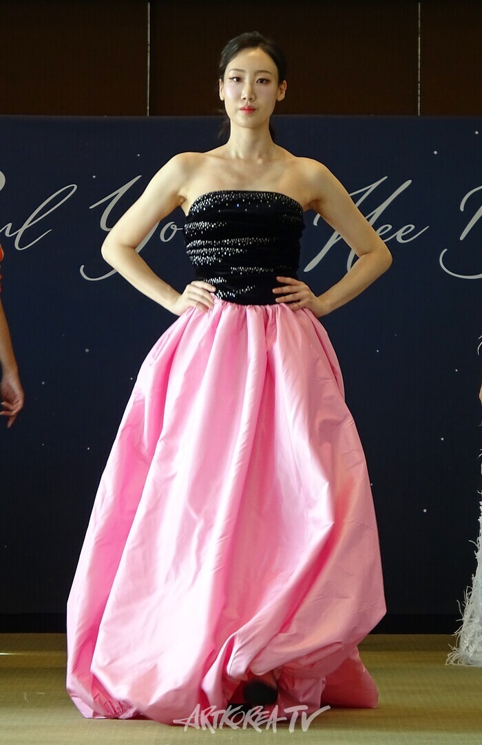 설영희 부띠끄, 24W/25S  살롱 패션쇼 개최