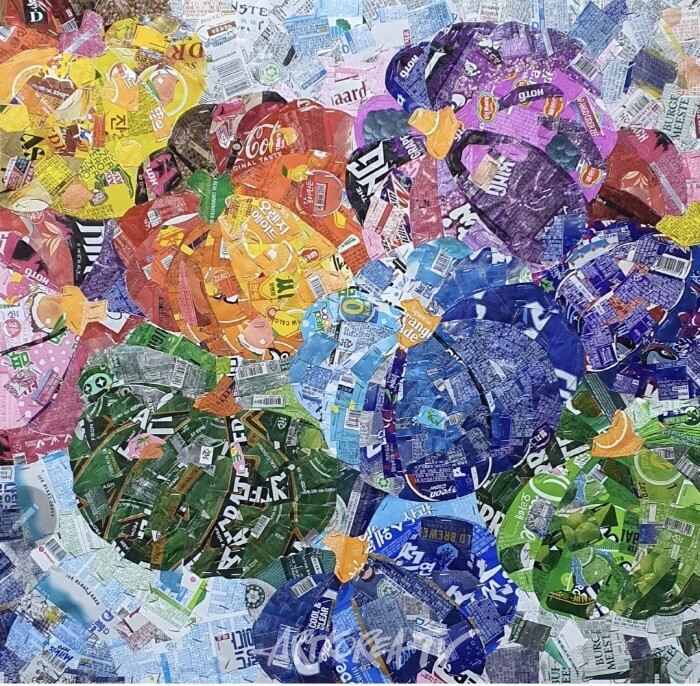 박병희, Interest 6, 72.3×69.3cm, Collage on panel, 2024