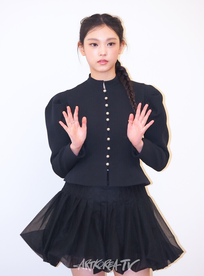 '디올 뷰티 홀리데이 팝업' 행사(뉴진스 해린) 2024.12.06 사진 ⓒ아트코리아방송 이용선 기자​