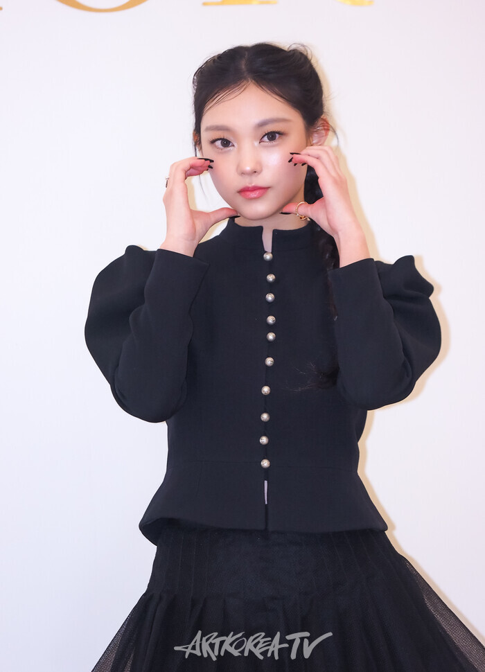 '디올 뷰티 홀리데이 팝업' 행사(뉴진스 해린) 2024.12.06 사진 ⓒ아트코리아방송 이용선 기자​