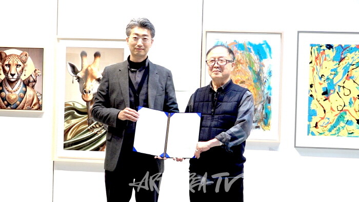 다산미술가회 조우, 국제창장미전 기획이사 위촉장