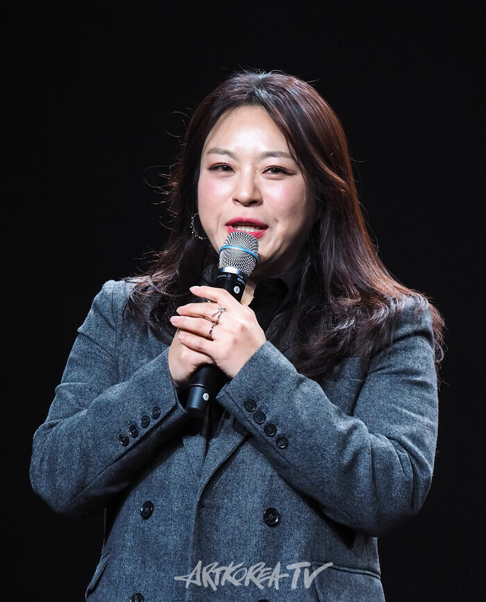 싱어송라이터 이영현 정규 3집 '프라이비트'(PRIVATE) 발매 기념 기자간담회. 2024.12.19 사진 ⓒ아트코리아방송 이용선 기자