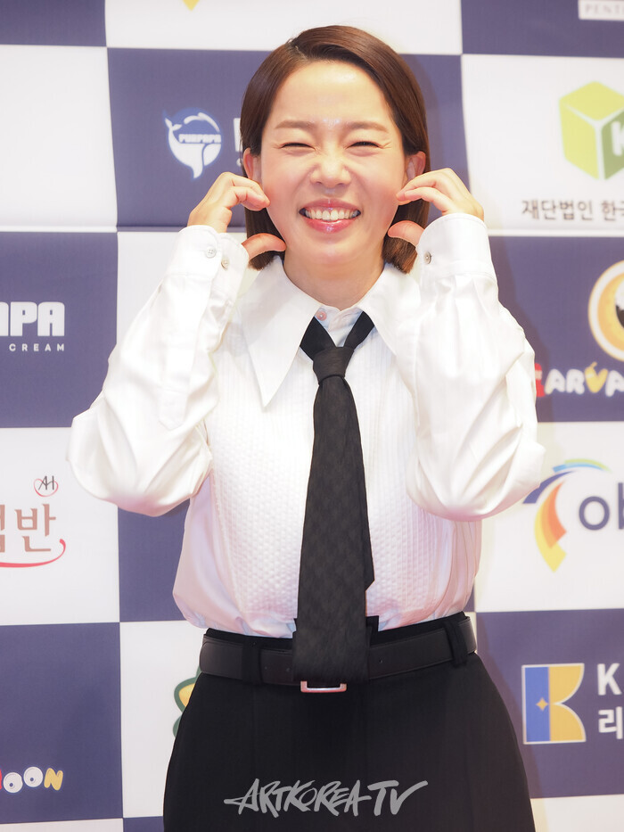 제13회 대한민국을 빛낸 10인 시상식(정이랑) 2024.12.23 사진 ⓒ아트코리아방송 이용선 기자