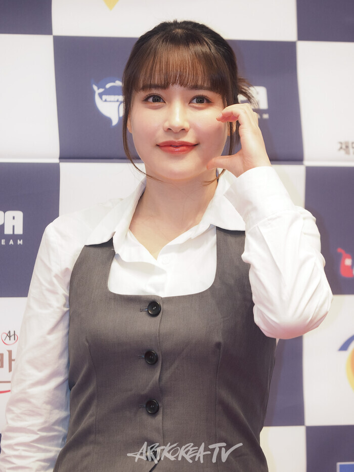 제13회 대한민국을 빛낸 10인 시상식(소녀주의보 슬비) 2024.12.23 사진 ⓒ아트코리아방송 이용선 기자