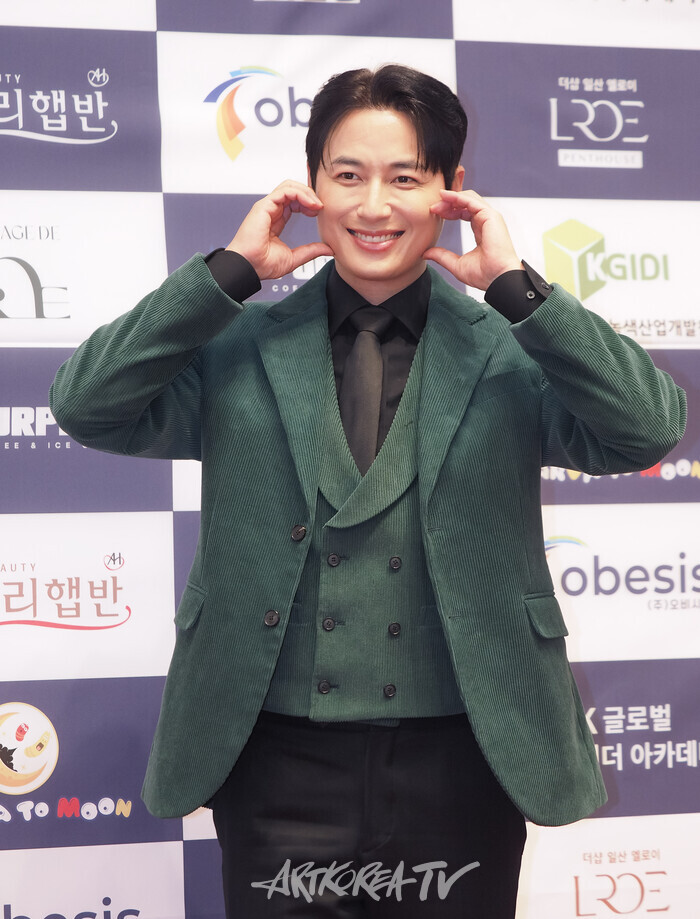 제13회 대한민국을 빛낸 10인 시상식(이지훈) 2024.12.23 사진 ⓒ아트코리아방송 이용선 기자