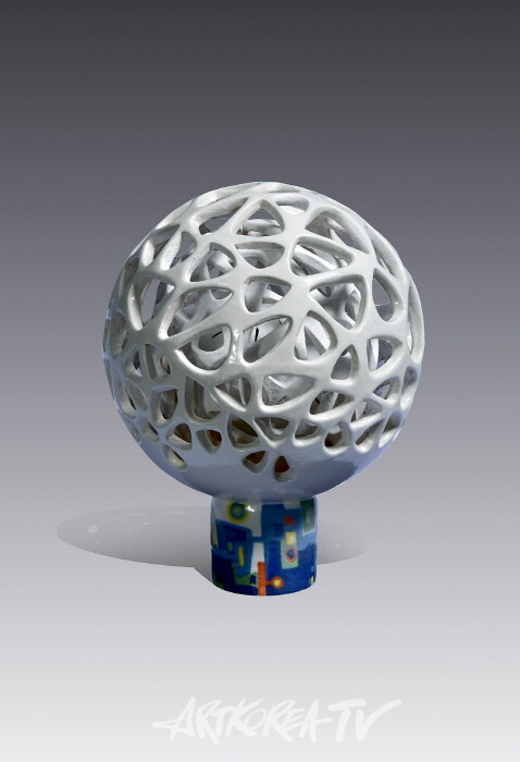 배상숙 도조전 '도예와 조각의 장점을 조합한 실용적인 도조 작품'-해랑 달_28x28x36cm_조합토,1245도소성